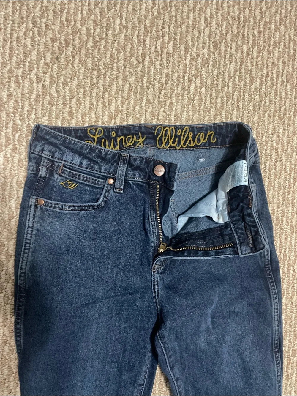 Lainey Wilson Wrangler Jeans